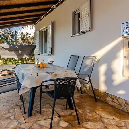 Holiday home Loncar